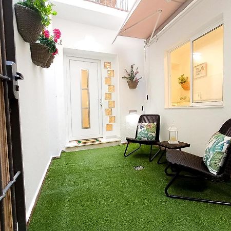 Carreteria, Central, Cosy With An Andalusian Patio มาลากา ภายนอก รูปภาพ